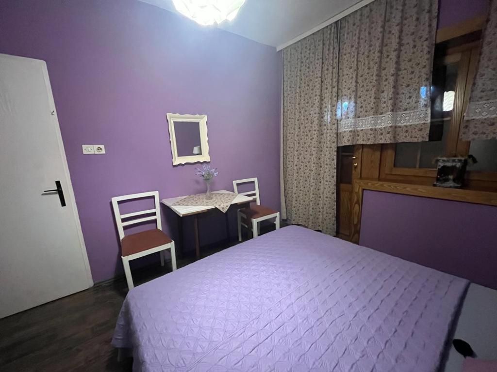 Salas Gnijezdo Bačka Palanka Esterno foto
