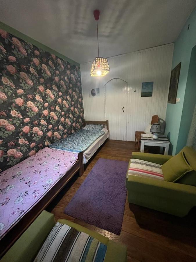 Salas Gnijezdo Bačka Palanka Esterno foto